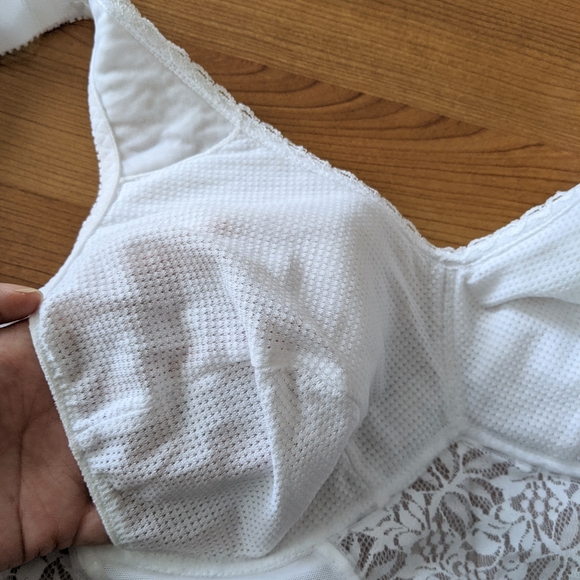 Trulife Mastectomy Bra - 38C - Picture 5 of 5